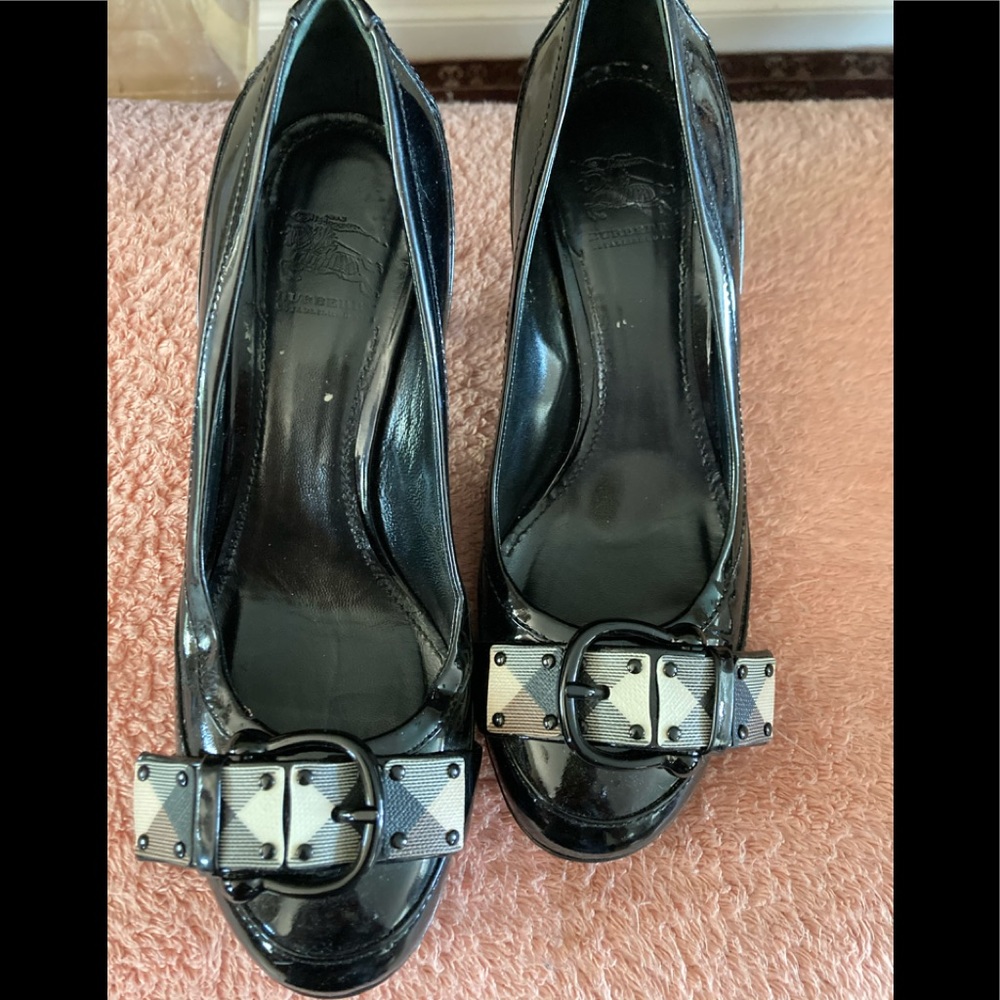 Burberry heels 7.5